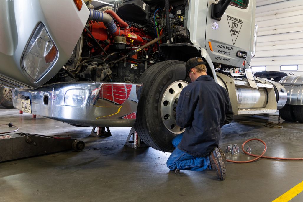 truck shop repairs