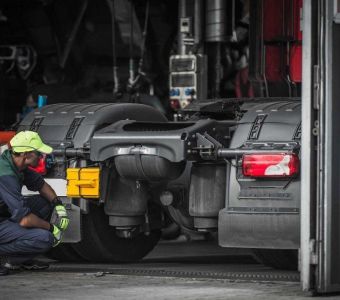 Semi-Truck Maintenance and Repair